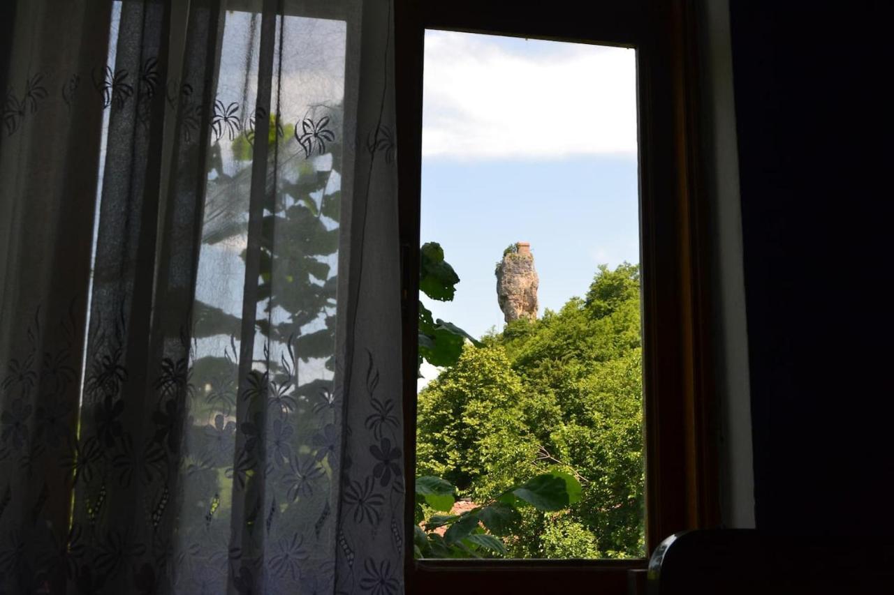 Dito'S House Katskhi ภายนอก รูปภาพ